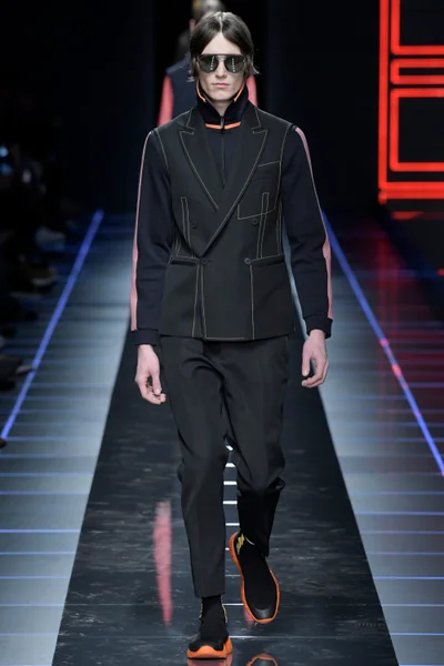 Look 35